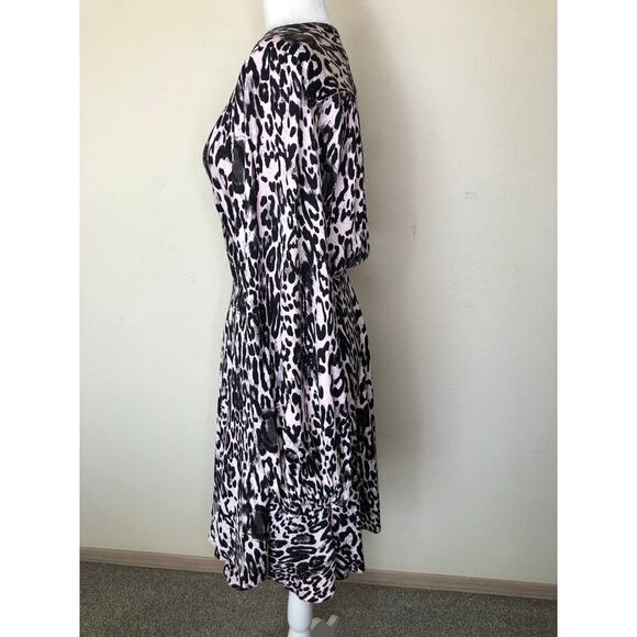MILLY Animal Print Wrap Dress Leopard Print Gina Dress Size: Large - Picture 9 of 16